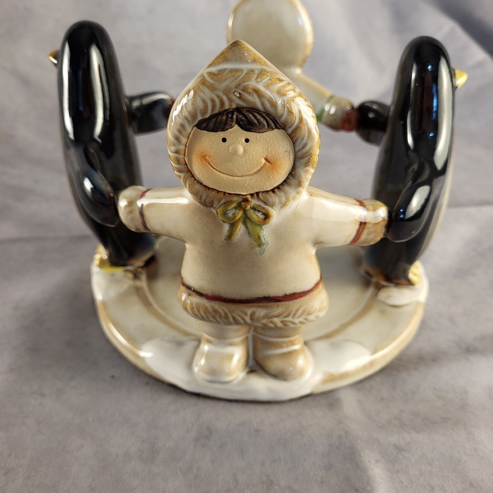 YANKEE CANDLE Eskimo Kids and Penguins Large Candle Holder Pristine